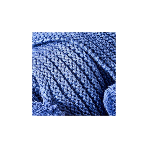 Karaca Home gestrickte Bommel Decke blau