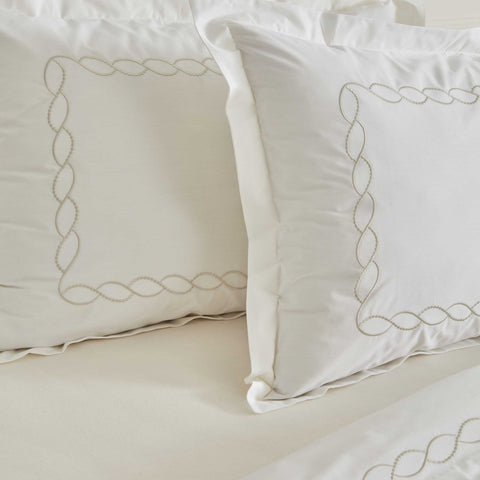 Karaca Home Bride Coll Daphne 10-teiliges Hochzeitsett Ecru