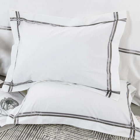 Karaca Home White Collection Valse Bettbezugsset aus gestreiftem Perkal in grauem Satin