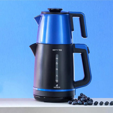 Karaca Berry Tea XL 2in1 Teebereiter mit Teekanne aus Stahl und Wasserkocher Blaubeere