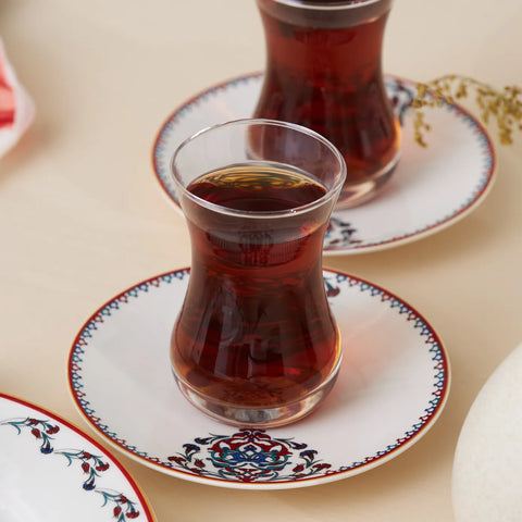 Karaca Nakkaş Dessert-Set für 6 Personen, 18 teilig