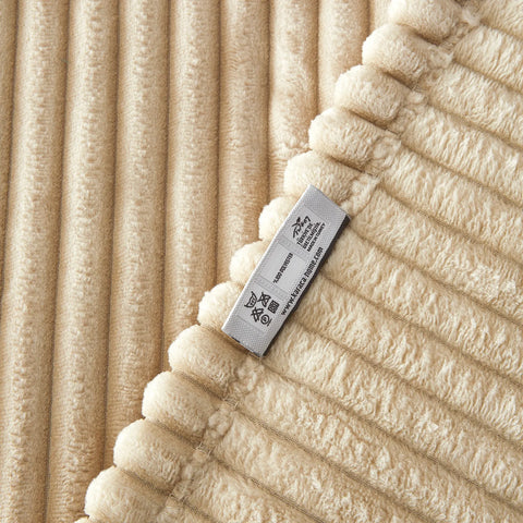 Karaca Home Joena Beige Doppelweiche Tagesdecke Öko-Tex Zertifiziert